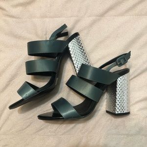 Hunter green heels